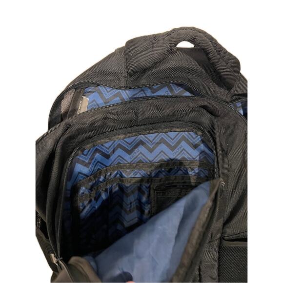 Calpak 26L Laptop Backpack - Picture 4 of 5
